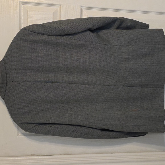 Croft & Barrow Men's Charcoal Blazer - Picture 3 of 4